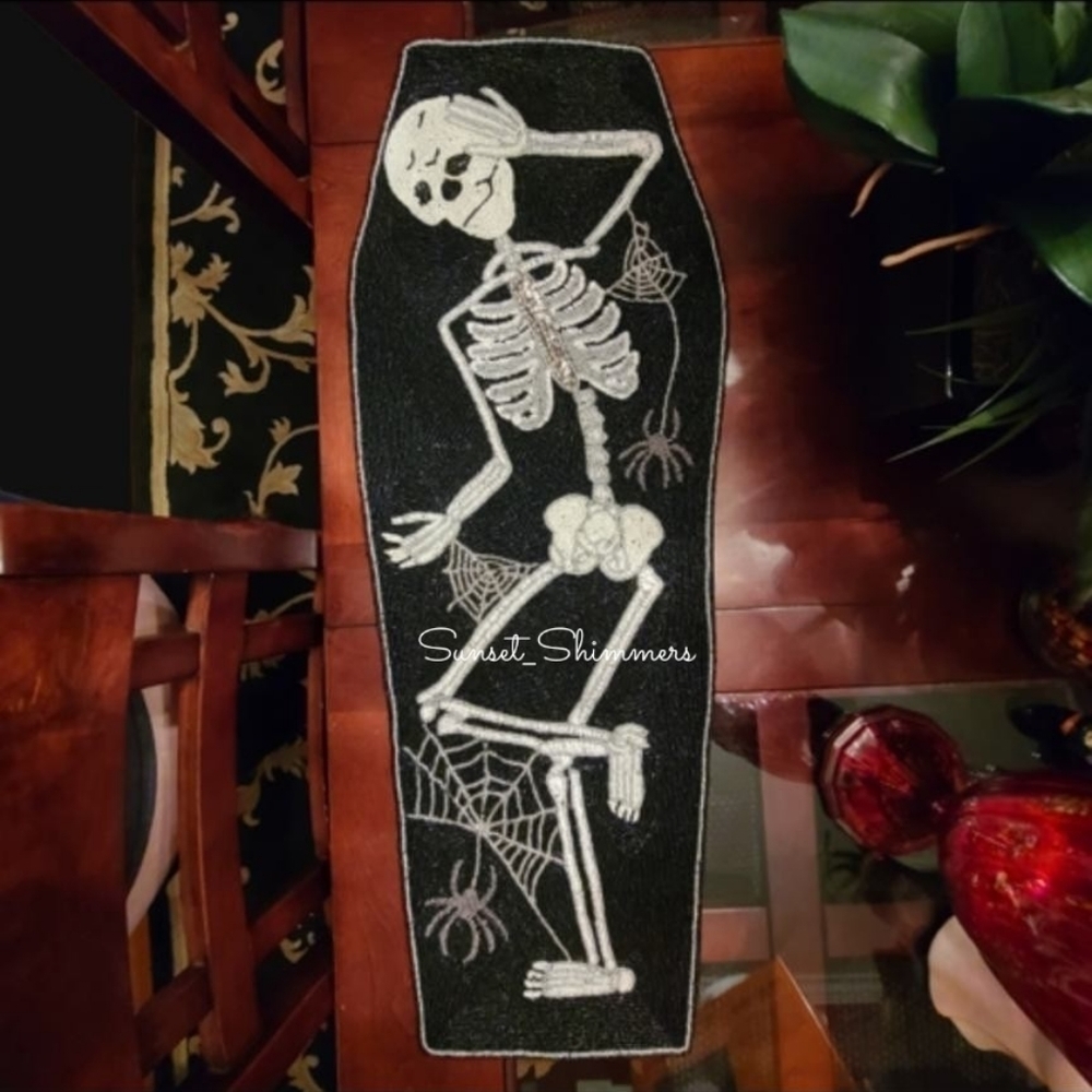 GOTH Halloween SKELETON in COFFIN Spider Web Beaded TABLE RUNNER Centerpiece NEW